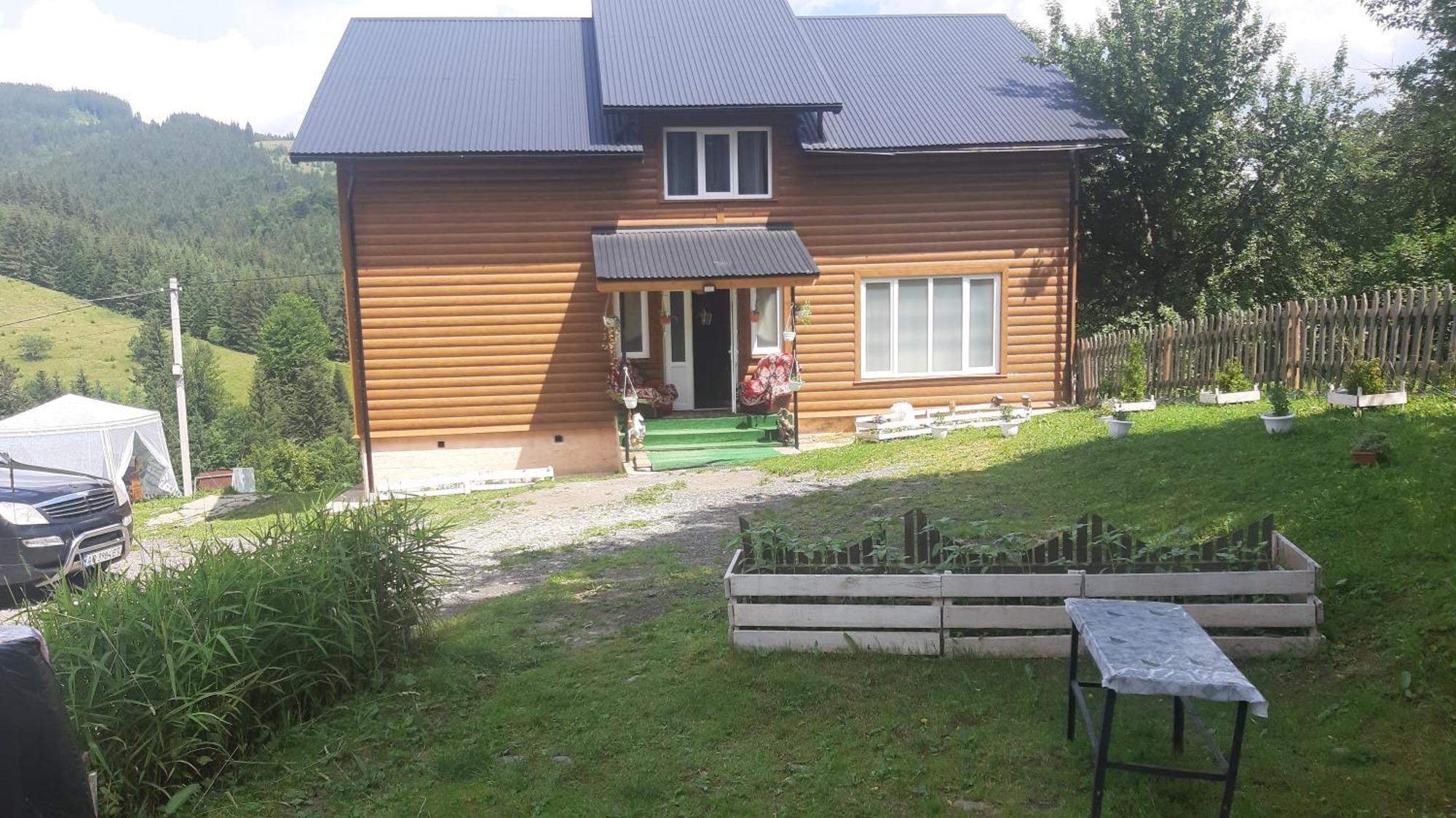 Затишні Карпати)) Apartment Верховина Екстериор снимка