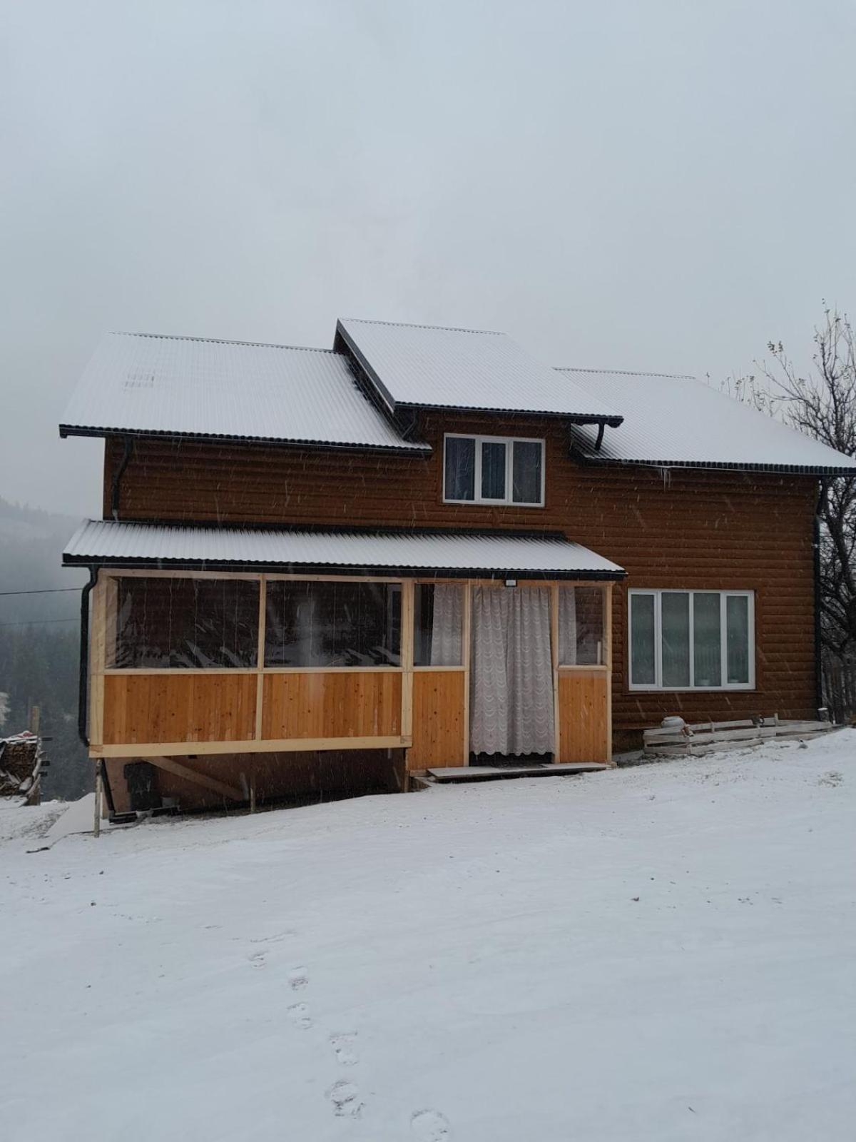 Затишні Карпати)) Apartment Верховина Екстериор снимка